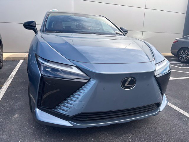 Used 2023 Lexus RZ 450e Premium w/ Accessory Package (Z1) AWD/4WD image 8