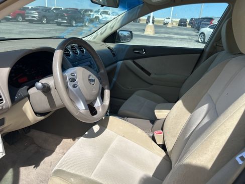 Used 2009 Nissan Altima 2.5 S w/ Convenience Pkg image 12