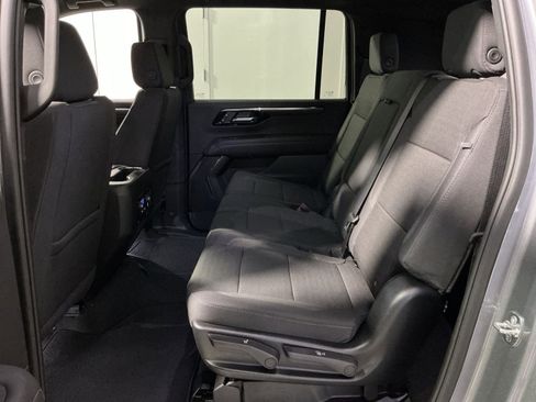 New 2026 Chevrolet Suburban LS w/ LPO, Dark Essentials Package image 32