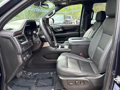 Used 2022 Chevrolet Tahoe LT w/ LT Signature Plus Package AWD/4WD image 8