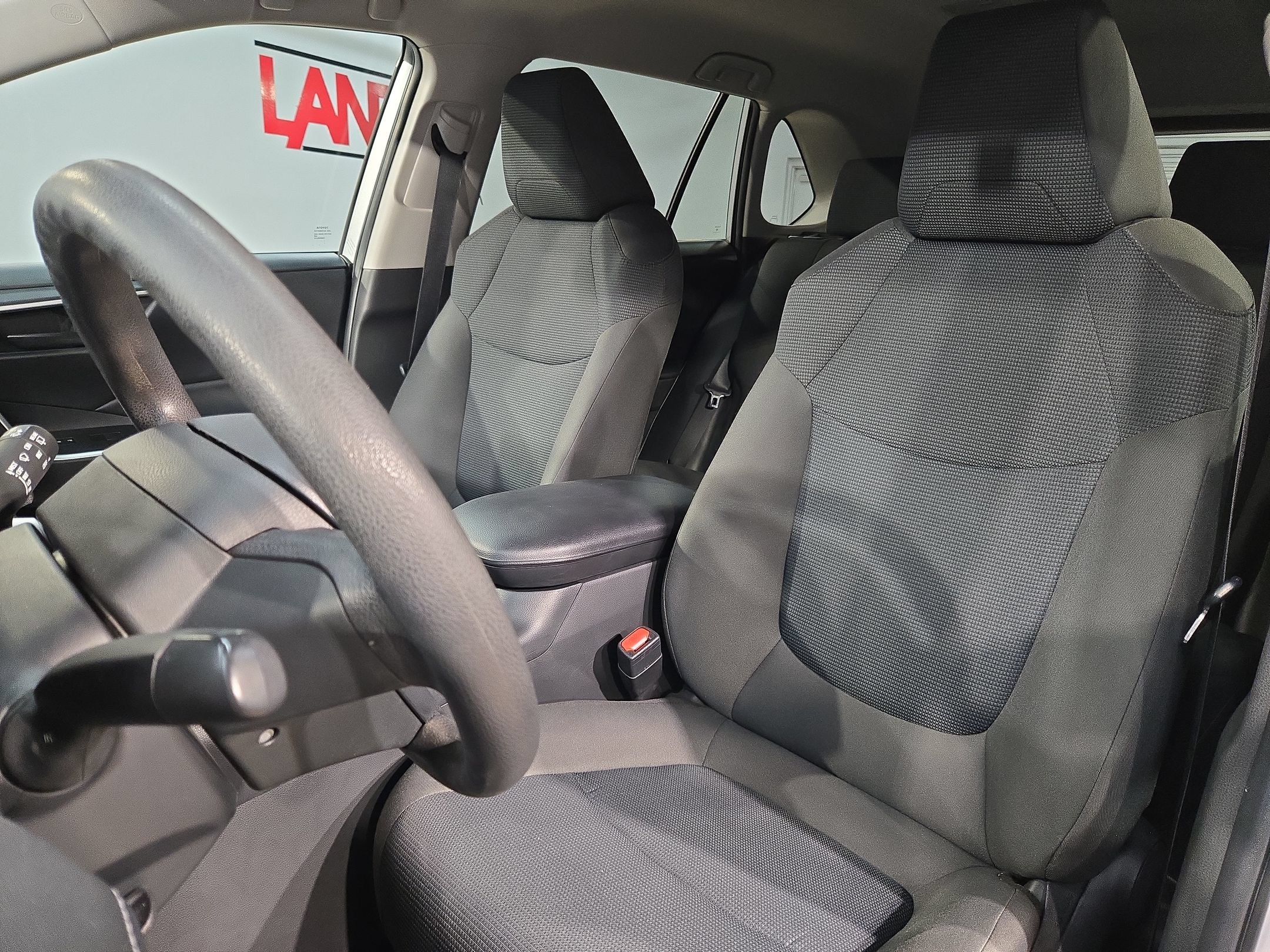 Used 2023 Toyota RAV4 LE AWD/4WD image 23