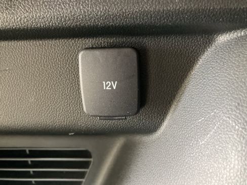 Used 2020 Ford Escape SE image 30