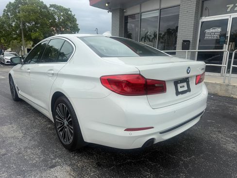 Used 2019 BMW 530i w/ Convenience Package RWD image 6