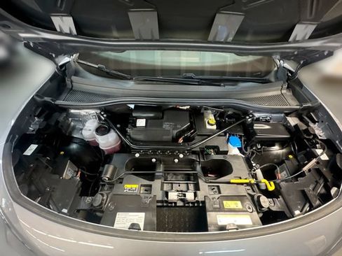Certified 2023 Volkswagen ID.4 Pro S AWD/4WD image 19