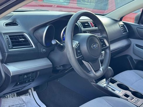 Used 2019 Subaru Outback 2.5i AWD/4WD image 18