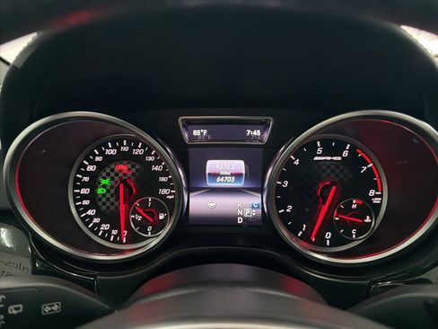 Used 2018 Mercedes-Benz GLE 43 AMG 4MATIC image 32