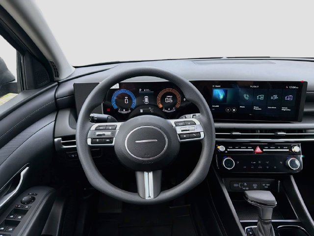 New 2026 Hyundai Tucson SEL FWD image 22