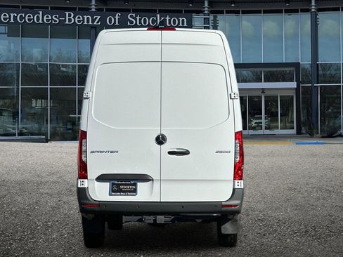 New 2025 Mercedes-Benz Sprinter 2500 image 5