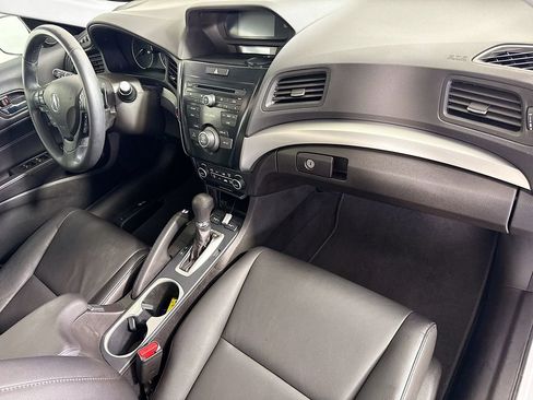 Used 2018 Acura ILX image 28