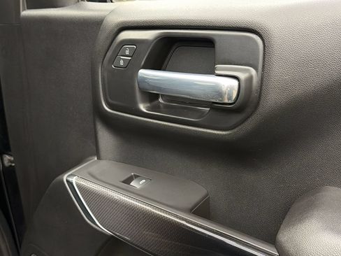 Used 2021 Chevrolet Silverado 1500 Custom Trail Boss w/ Midnight Edition AWD/4WD image 38