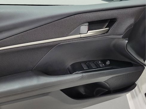 Certified 2025 Toyota Camry LE image 7