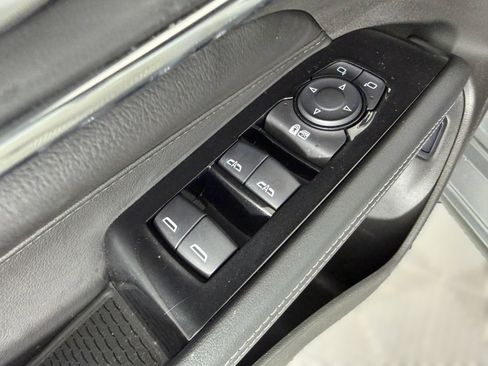 Used 2023 Cadillac CT4 Luxury w/ Sun And Sound Package RWD image 28