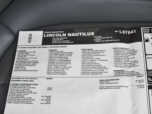 Used 2022 Lincoln Nautilus Reserve w/ Cargo Utility Package AWD/4WD image 55