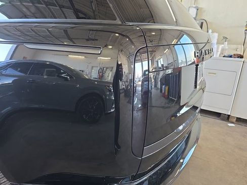 Used 2025 Land Rover Range Rover SE AWD/4WD image 34