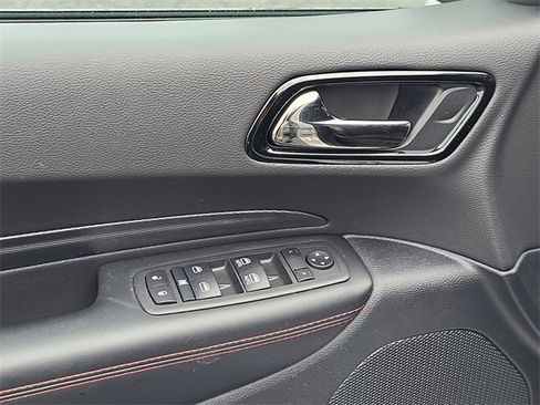 Certified 2025 Dodge Durango R/T w/ Trailer Tow Group IV image 21