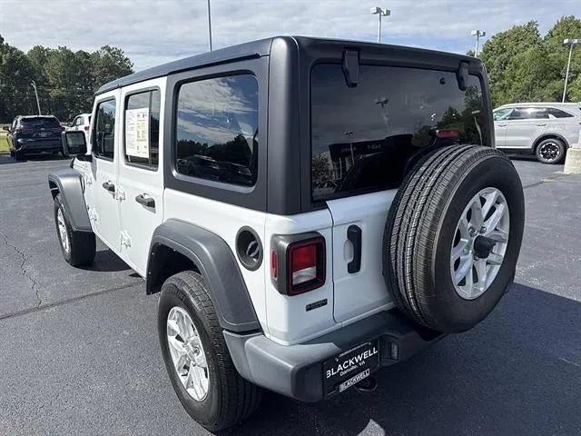 Used 2023 Jeep Wrangler Unlimited Sport AWD/4WD image 5