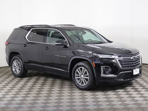 Used 2023 Chevrolet Traverse LT FWD image 60