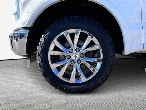 Used 2015 Ford F150 King Ranch w/ Equipment Group 601A Luxury image 9