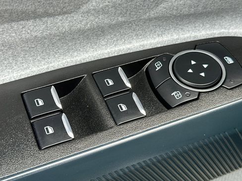 Used 2024 Ford Maverick XLT image 13