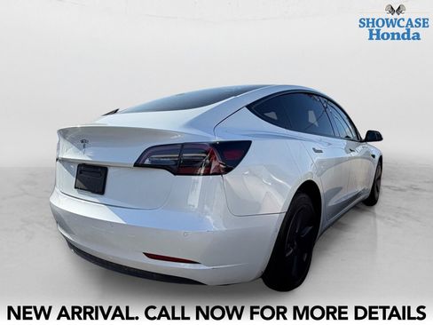 Used 2021 Tesla Model 3 Standard Range RWD image 5