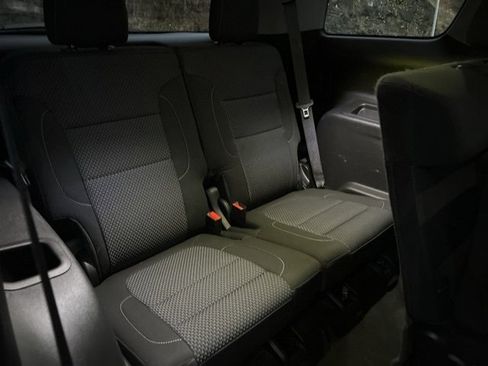 Used 2020 GMC Acadia SLE image 10