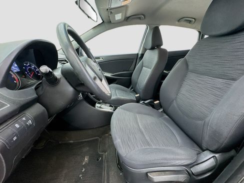 Used 2016 Hyundai Accent SE FWD image 11