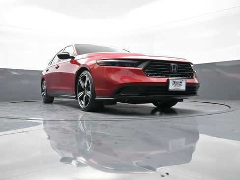 Certified 2024 Honda Accord Sport image 27