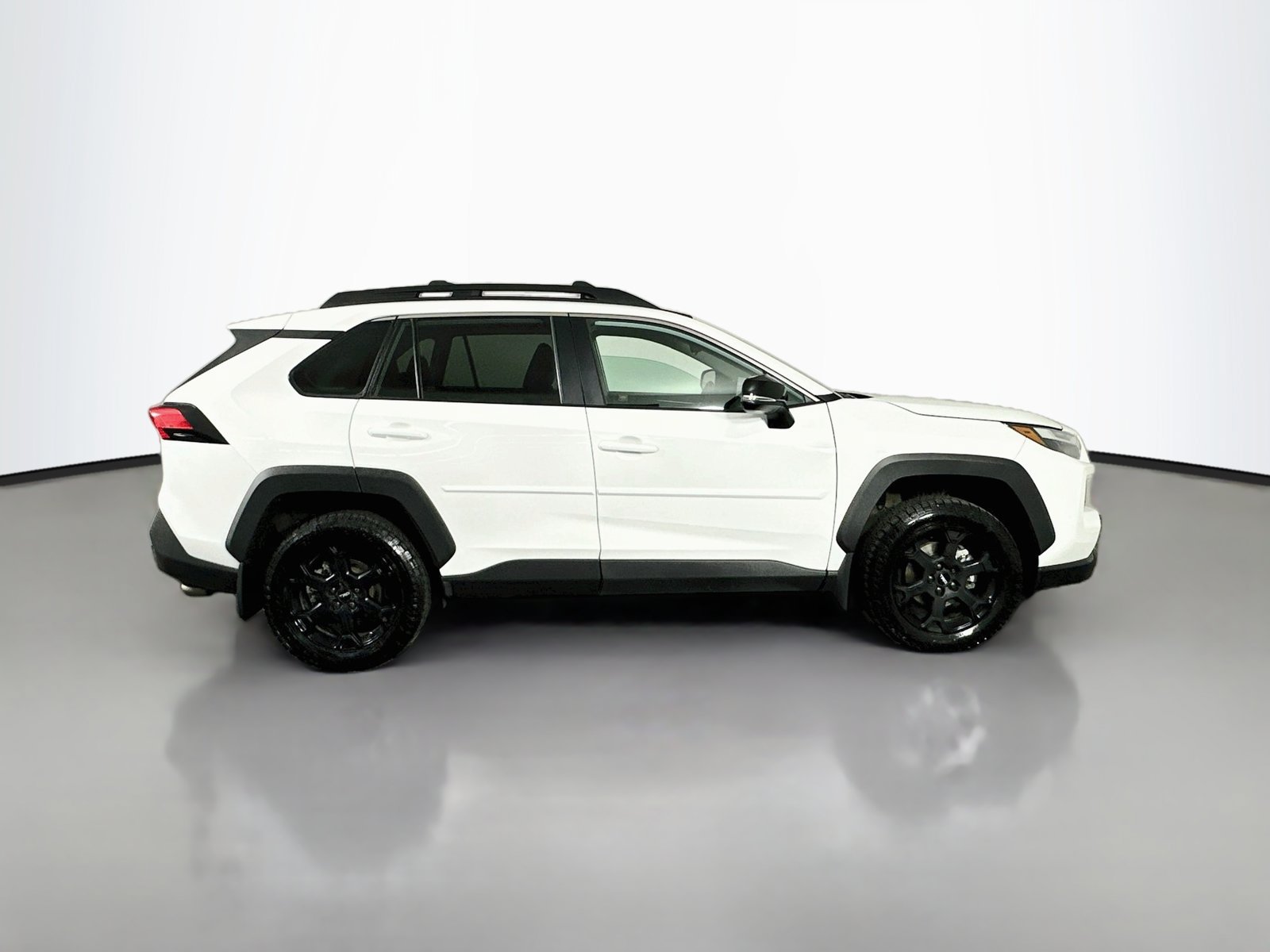 Certified 2023 Toyota RAV4 TRD Off-Road w/ TRD Off-Road Weather Package AWD/4WD image 8