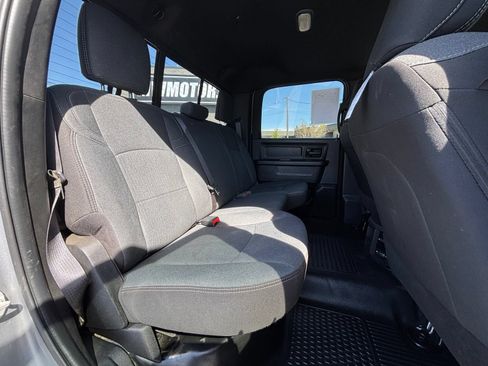 Used 2024 RAM 3500 Tradesman w/ Chrome Appearance Group AWD/4WD image 22