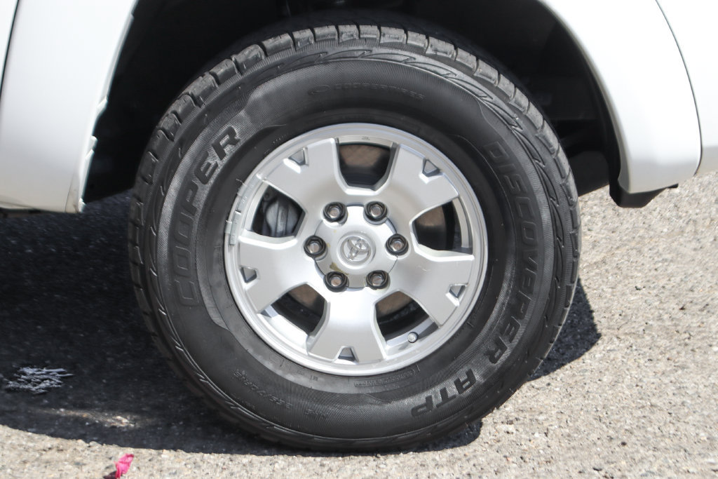 Used 2011 Toyota Tacoma 4x4 Double Cab w/ SR5 Pkg #2 w/JBL Audio image 39