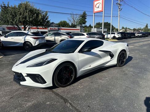Used 2023 Chevrolet Corvette Stingray Coupe RWD image 6