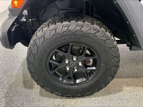 Used 2024 Jeep Wrangler Willys image 35