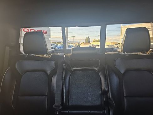 Used 2025 RAM 1500 Laramie image 43