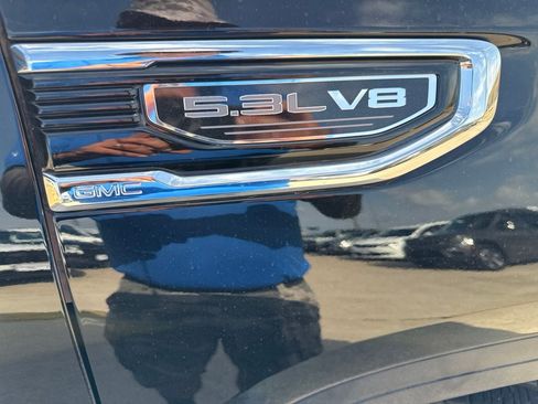 Used 2025 GMC Sierra 1500 SLT RWD image 16