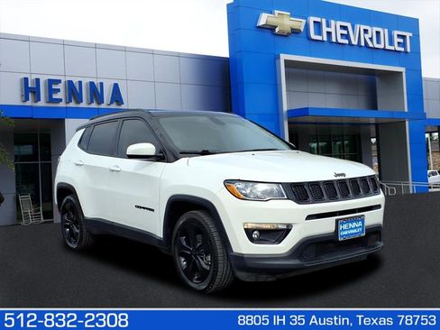 Used 2020 Jeep Compass Latitude image 1