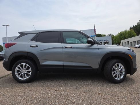 New 2026 Chevrolet TrailBlazer LS w/ LS Convenience Package AWD/4WD image 17