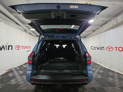 Used 2026 Toyota 4Runner TRD Off-Road Premium image 7