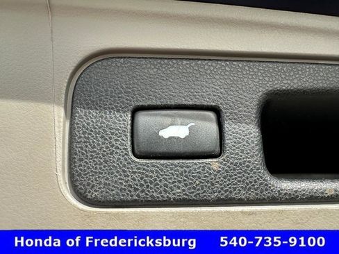 Used 2014 Honda Pilot Touring image 37