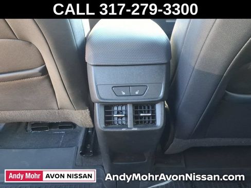 Used 2026 Chevrolet Equinox RS w/ Convenience Package III FWD image 31
