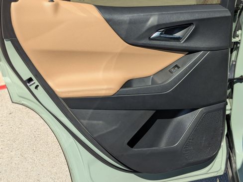 Used 2026 Chevrolet Equinox ACTIV w/ Convenience Package III image 16