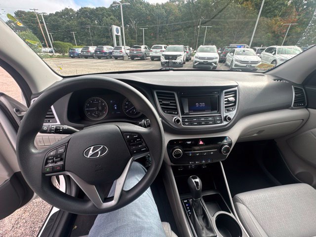 Used 2017 Hyundai Tucson SE w/ SE Popular Package 02 AWD/4WD image 19