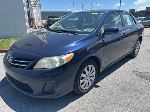 Used 2013 Toyota Corolla LE FWD image 9