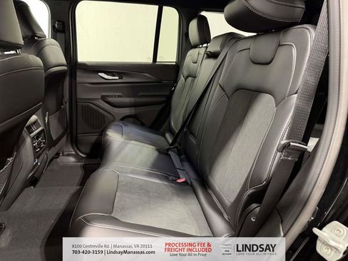 New 2025 Jeep Grand Cherokee Altitude AWD/4WD image 15