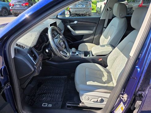 Used 2018 Audi Q5 2.0T Premium Plus w/ Premium Plus Package AWD/4WD image 16
