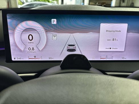 New 2026 Genesis GV70 2.5T AWD/4WD image 10