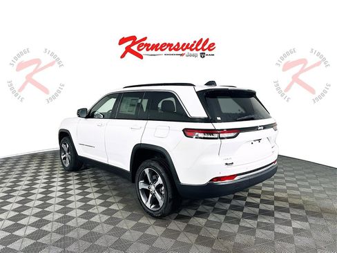 New 2025 Jeep Grand Cherokee Limited image 5