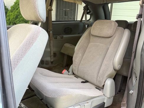 Used 2007 Dodge Grand Caravan SXT FWD image 13