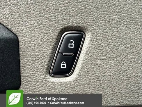 Used 2017 Ford F150 XL w/ Equipment Group 101A Mid image 20