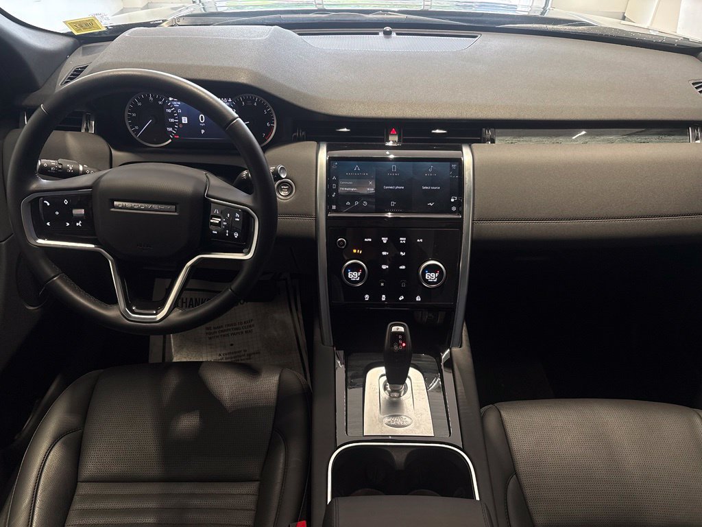 Used 2023 Land Rover Discovery Sport SE AWD/4WD image 28