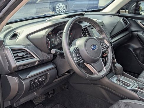 Used 2021 Subaru Forester Premium image 7